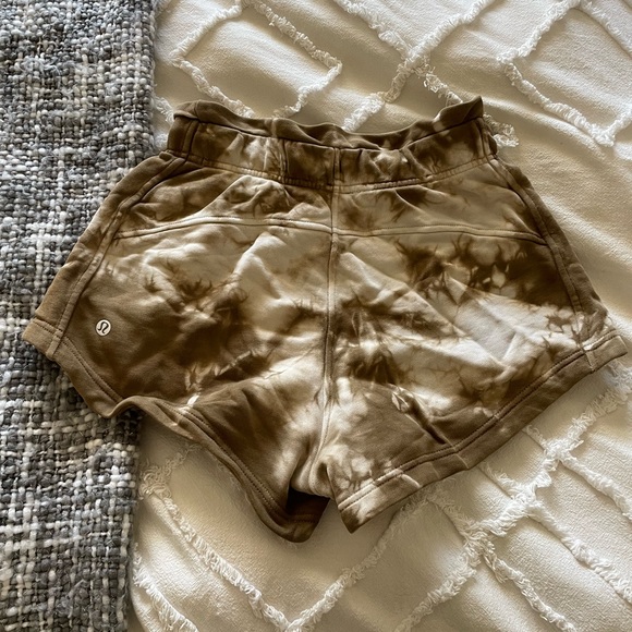 lululemon athletica Pants - Lululemon shorts